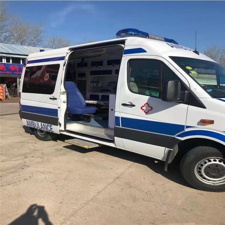 木鱼镇私人长途救护车出租转院回家